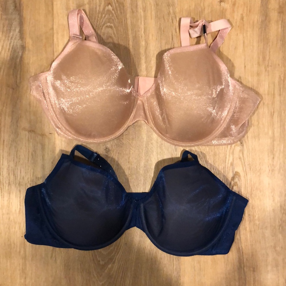 Victoria’s Secret bras, 40C